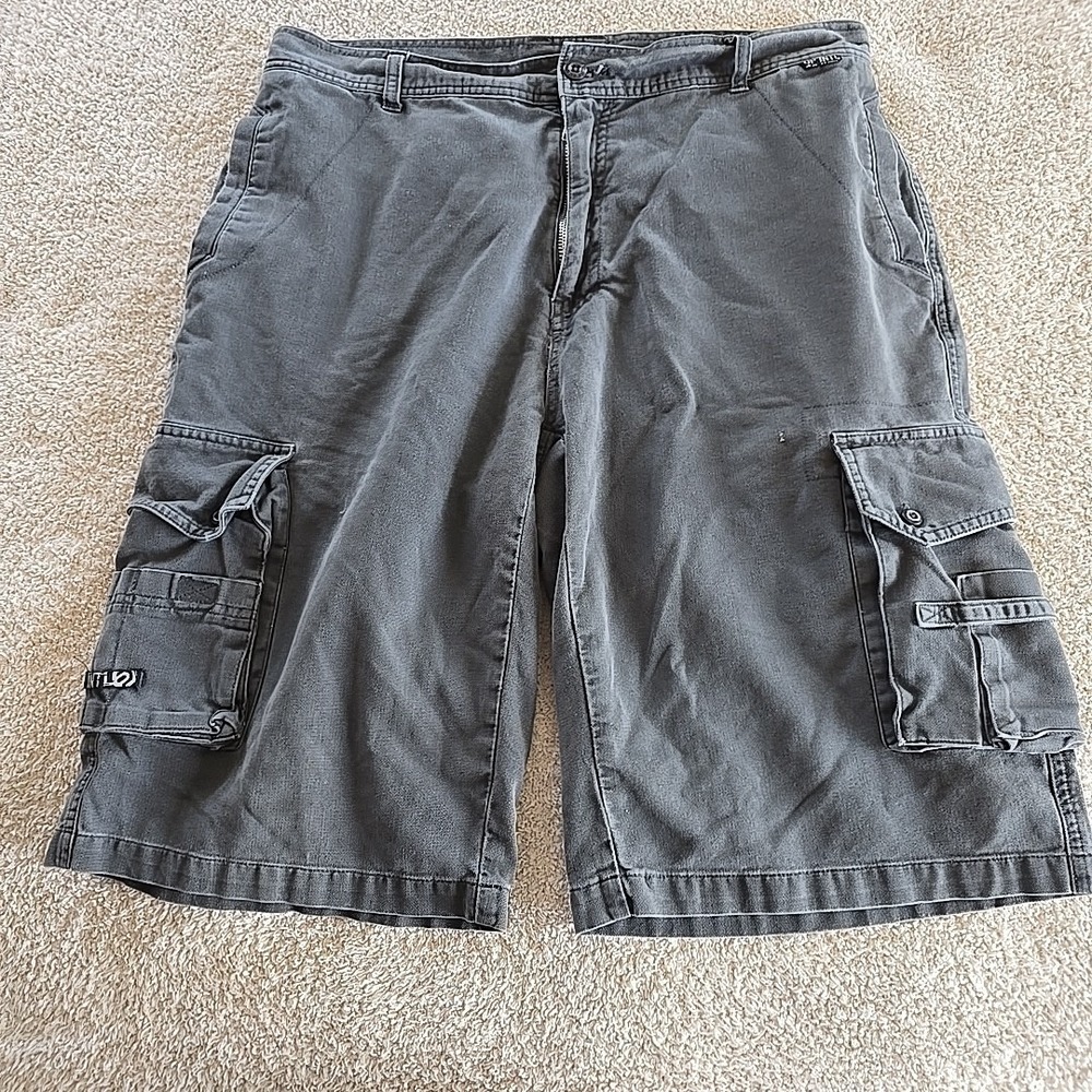 Vintage OP INTL Ocean Pacific Gray Cargo Shorts Y2K Vibes Festival Men's Sz 34